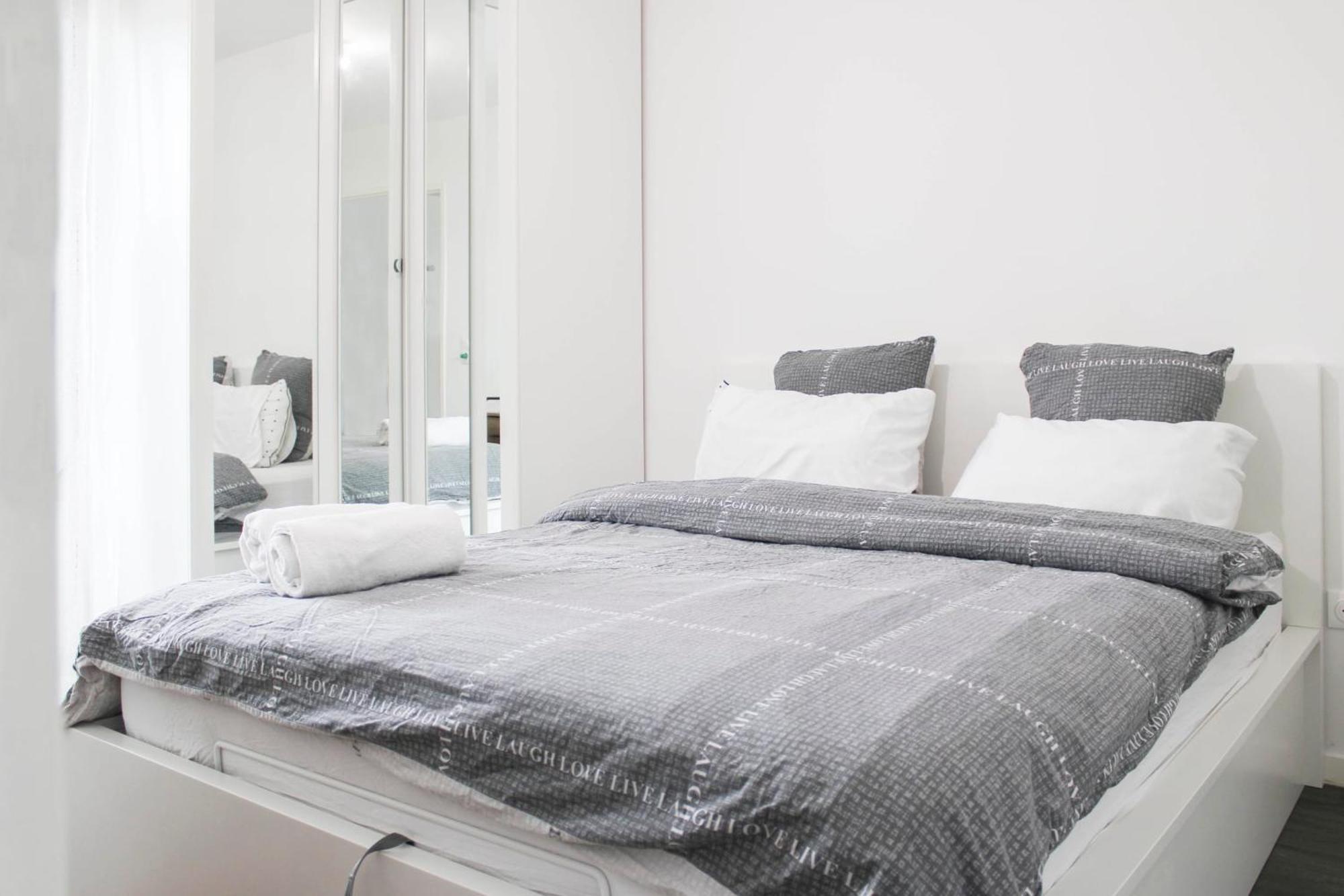 Charming T2 Near The Basilica Of Saint-Denis Apartamento Exterior foto